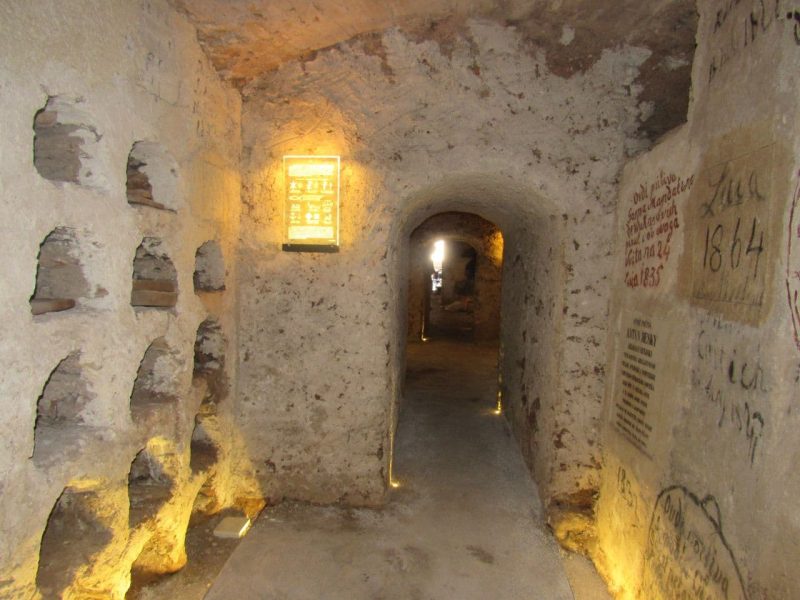 katakombe senj